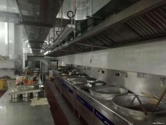北京高价回收饭店后厨设备 不锈钢厨具 酒店制冷设备上门清运